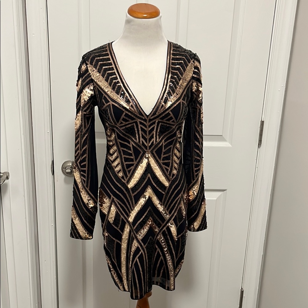 Elegant Black and Gold Sequin Dress